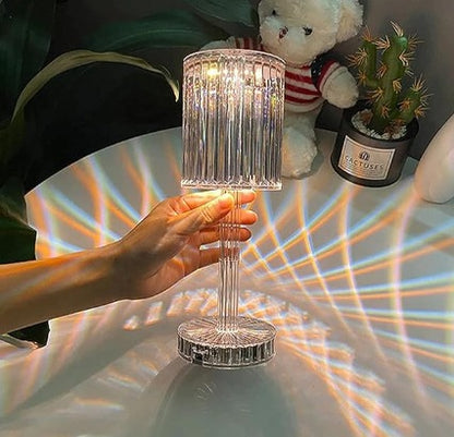 Lámpara de mesa de cristal con luz. CRISTALED